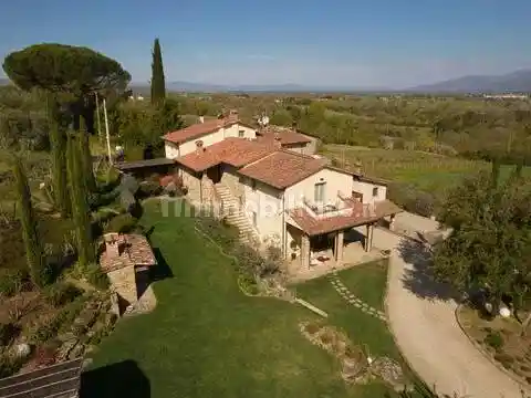 Villa in vendita a Civitella in Val di Chiana