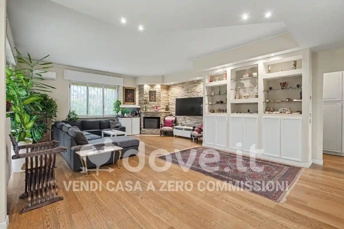 Villa in vendita a Trezzano sul Naviglio
