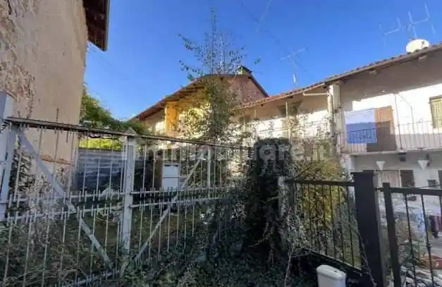 Villetta a schiera in vendita a Monteu da Po