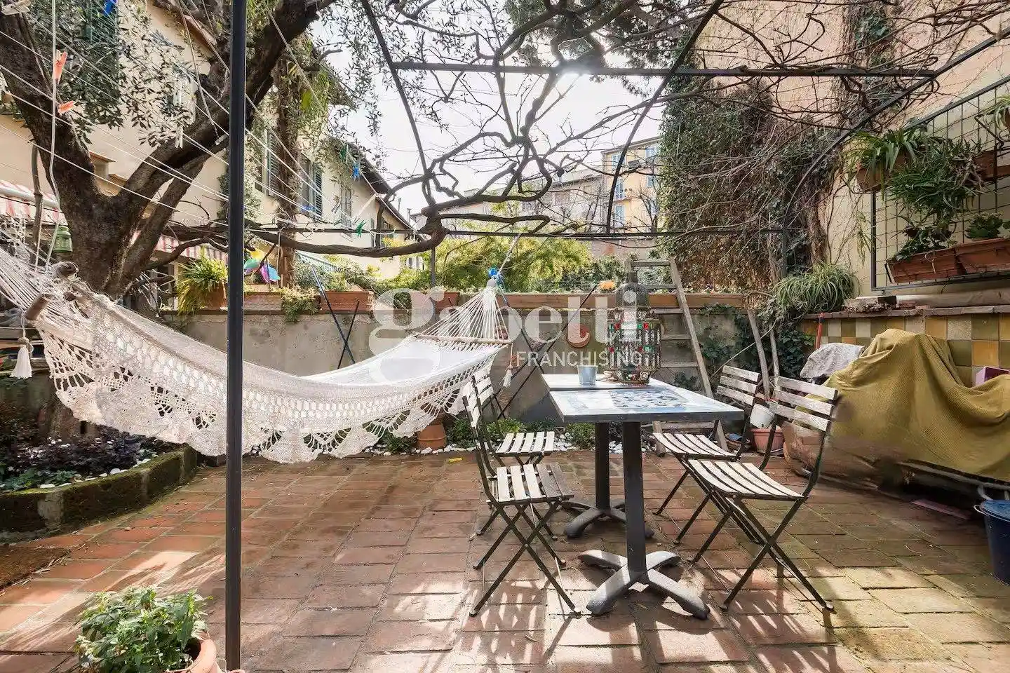 Casa indipendente in vendita a Firenze