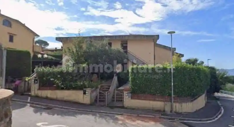 Casa indipendente in vendita a Reggello