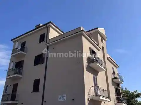 Appartamento in vendita a Artena