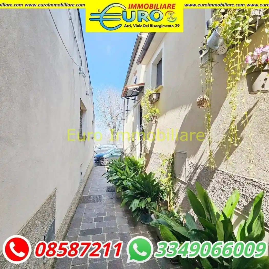 Casa indipendente in vendita a Atri