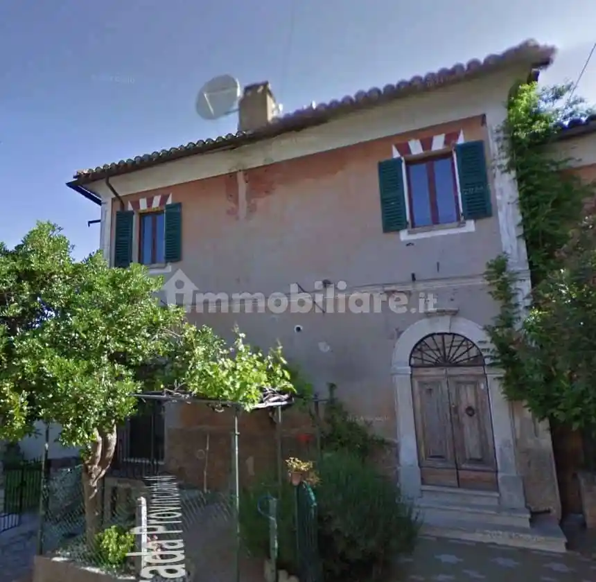 Appartamento in vendita a Isola del Piano