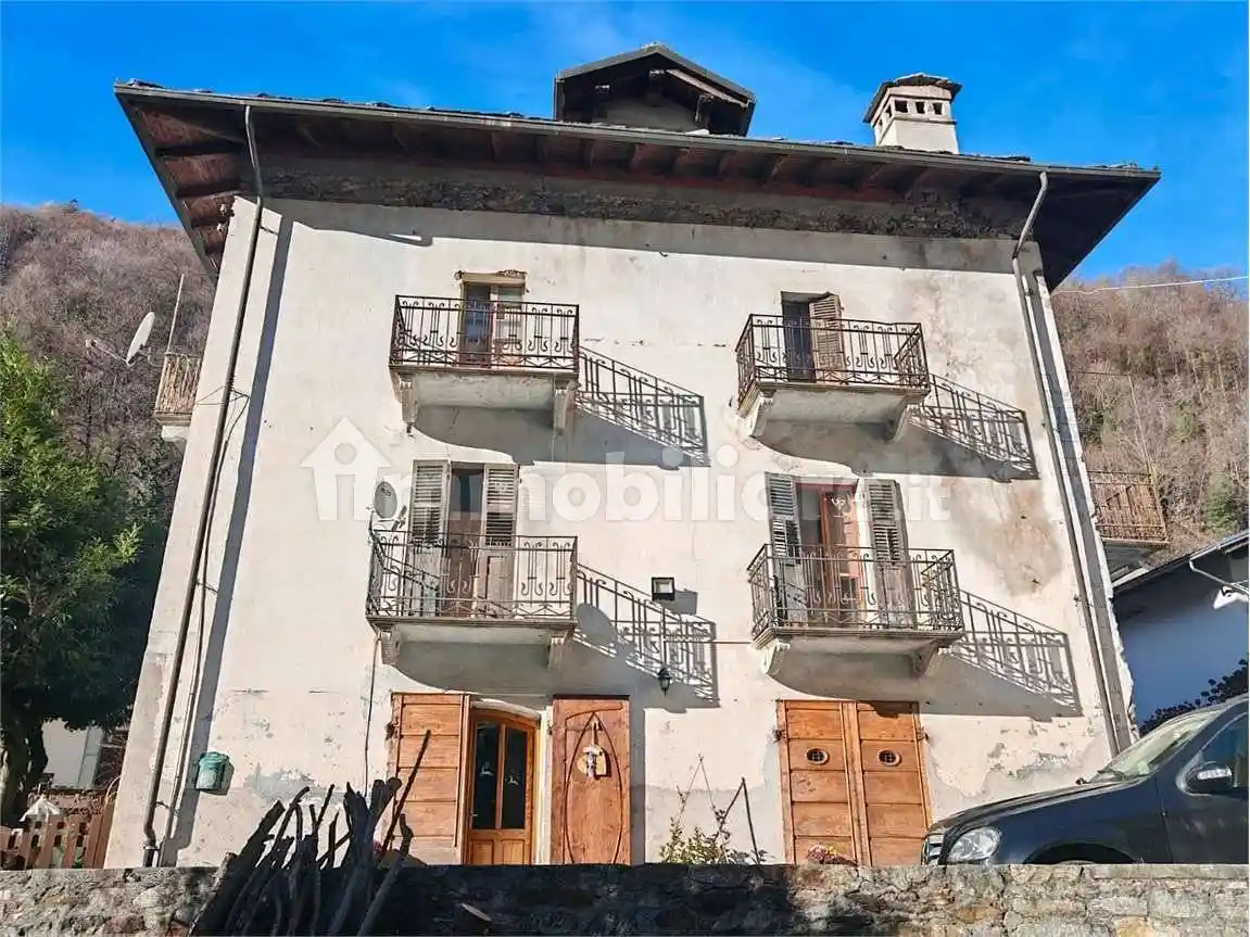 Villa in vendita a Fontainemore