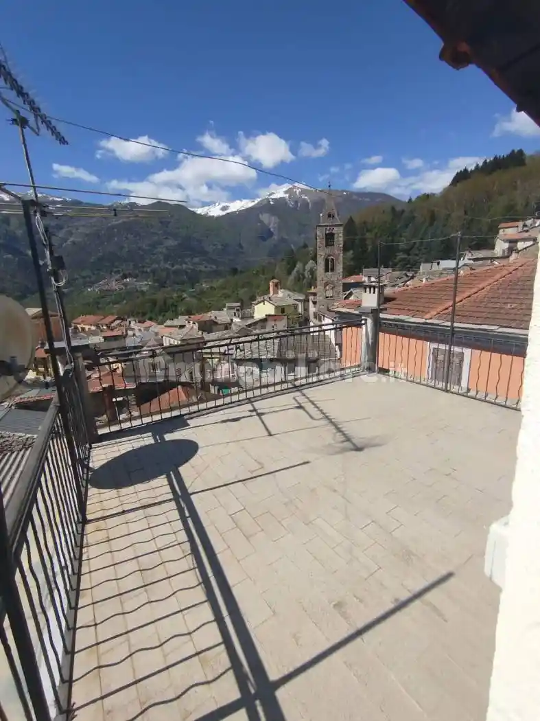 Casa indipendente in vendita a Cosio d'Arroscia