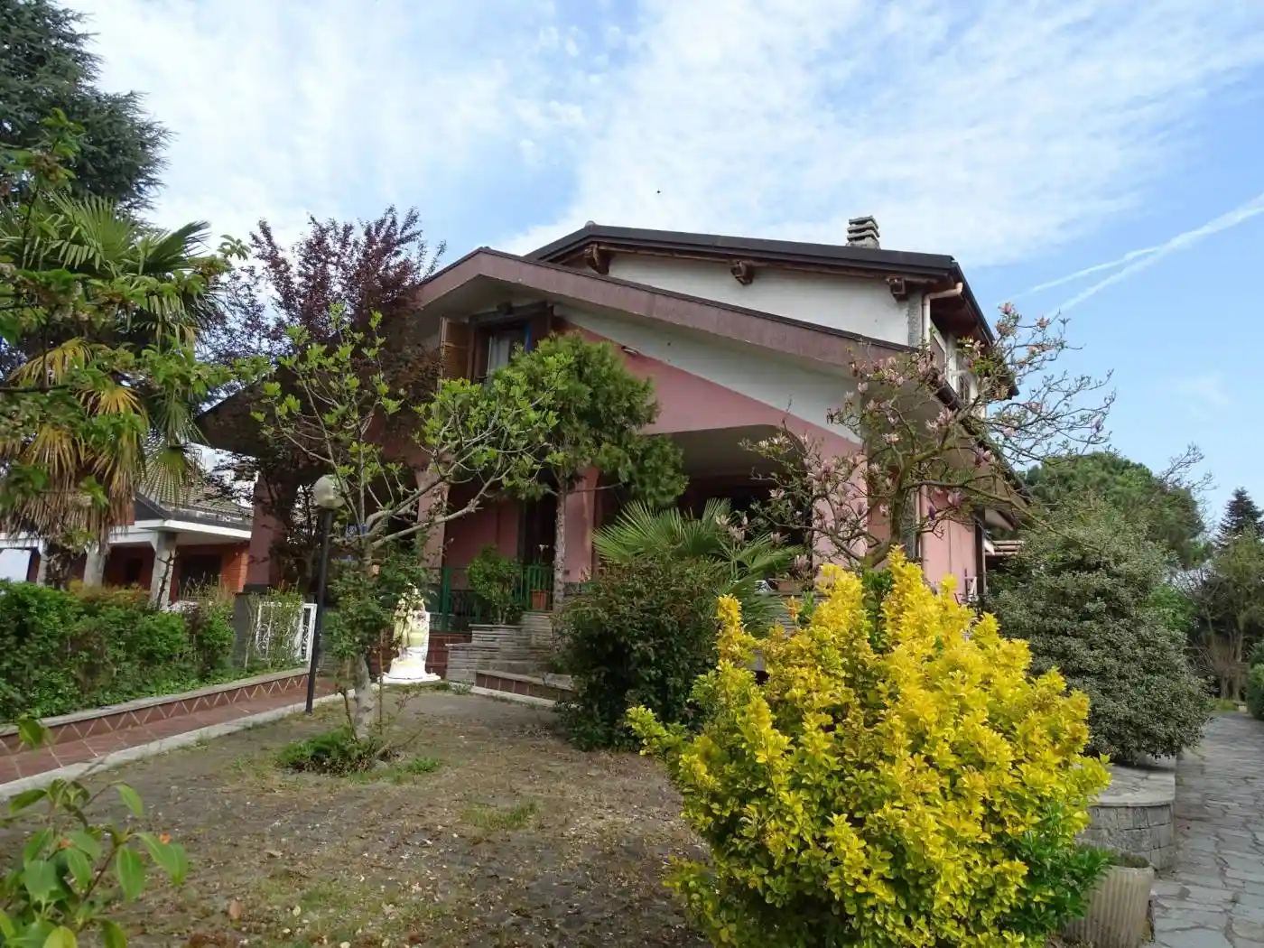 Villa in vendita a Leinì