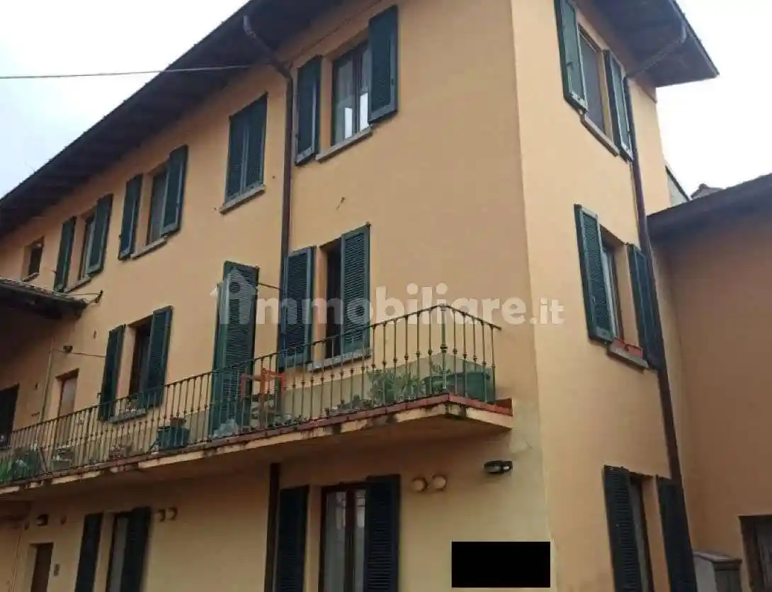 Appartamento in vendita a Longone al Segrino