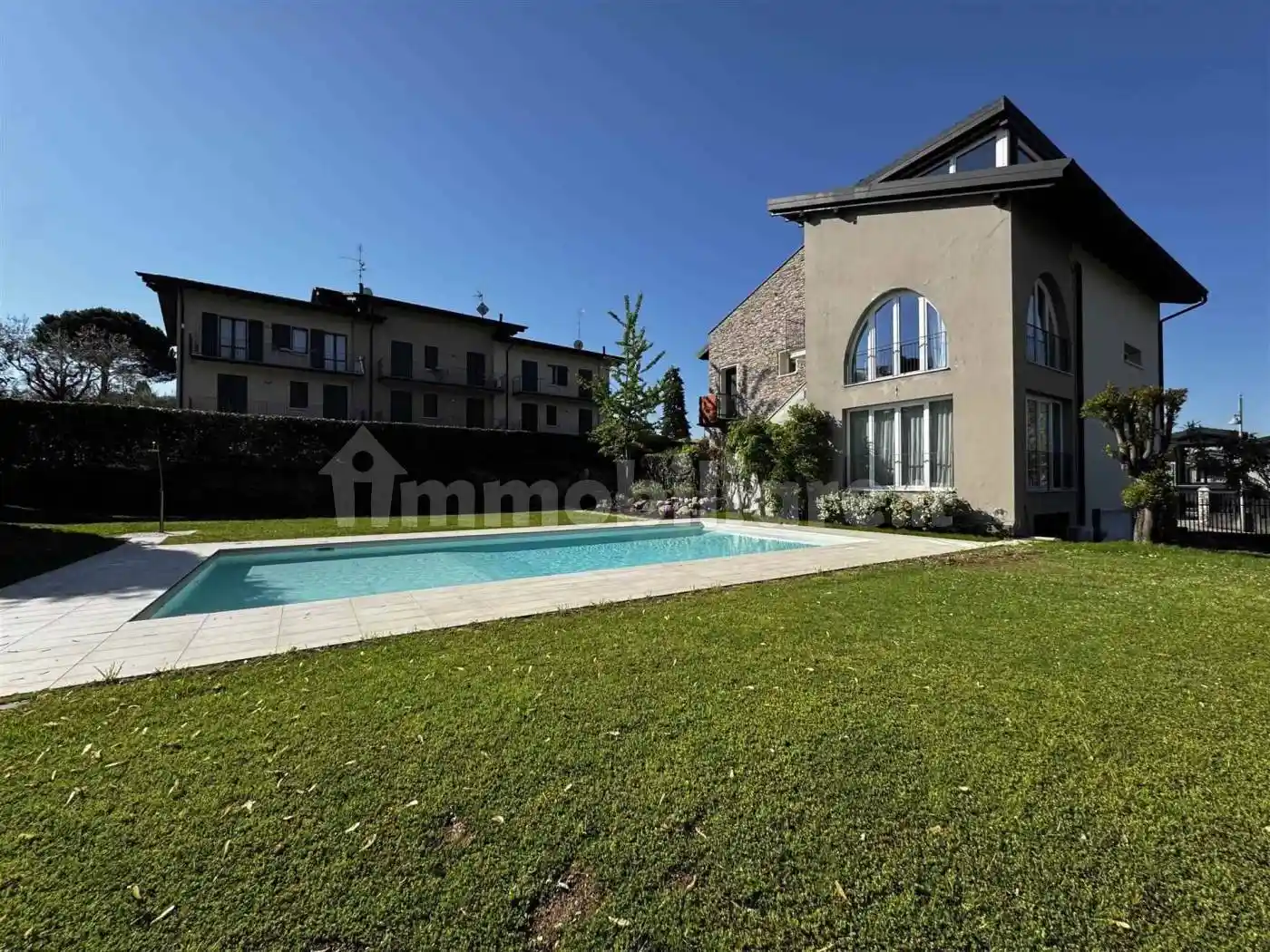 Appartamento in vendita a Moniga del Garda