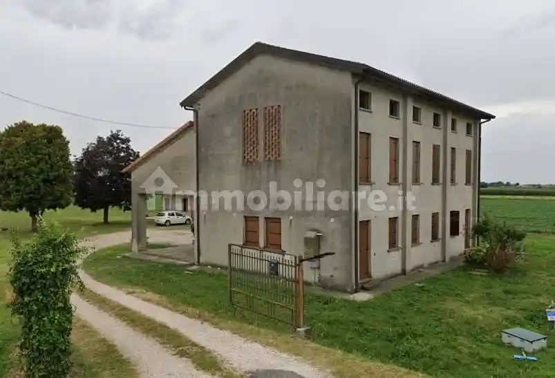 Villa in vendita a Villa Estense