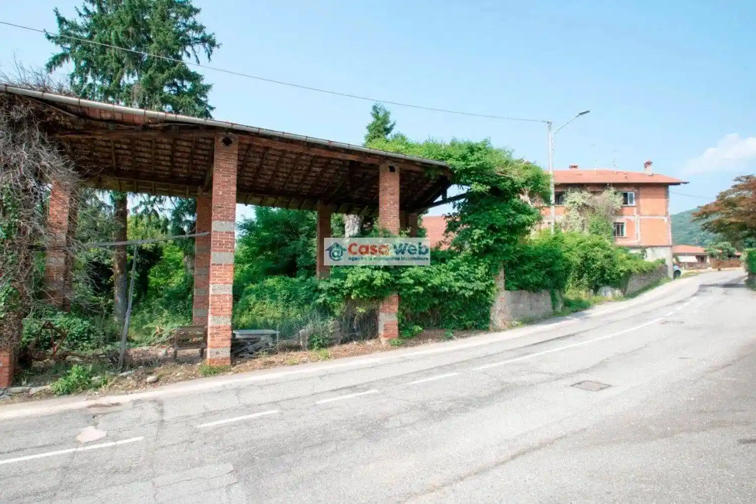 Rustico - Casale in vendita a Porto Valtravaglia