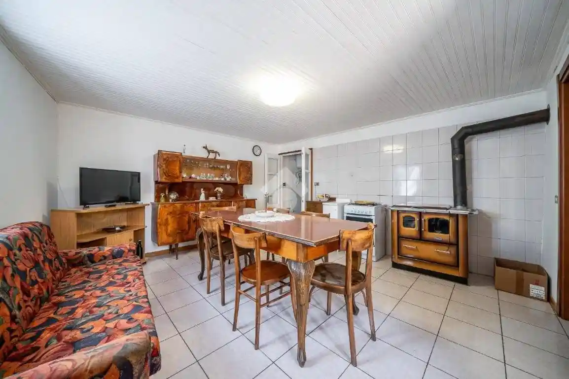 Rustico - Casale in affitto a Grezzana