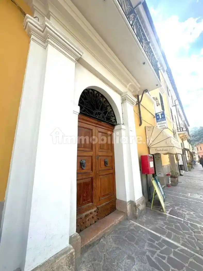 Appartamento in vendita a Arrone