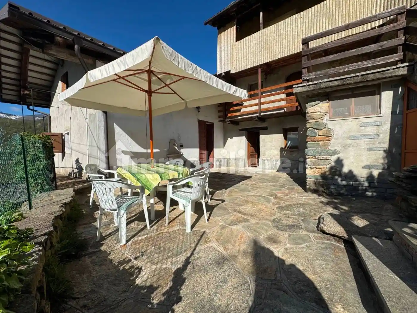 Rustico - Casale in vendita a Brossasco