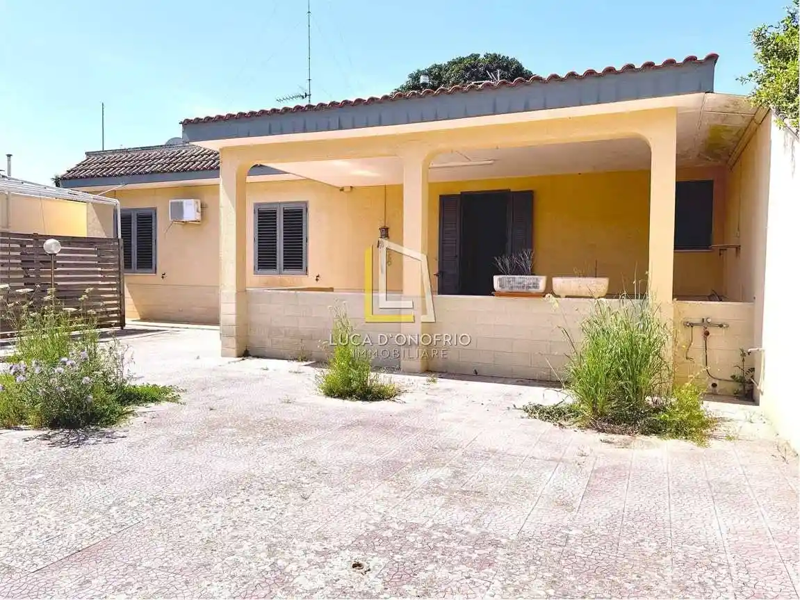 Villa in vendita a Lecce