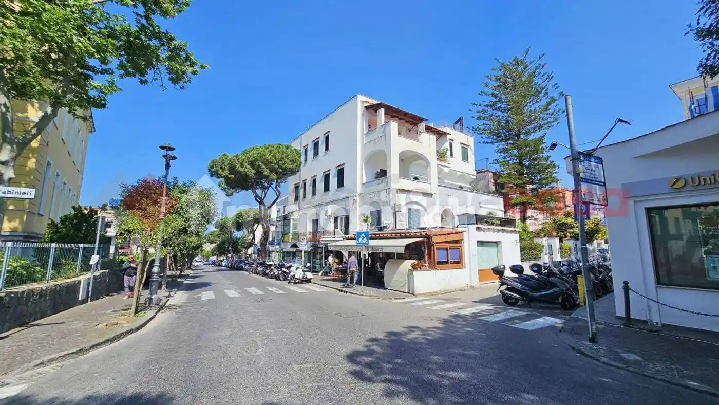 Appartamento in vendita a Ischia
