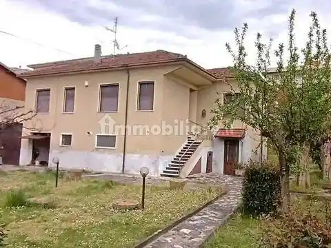 Villa in vendita a Cassano Spinola