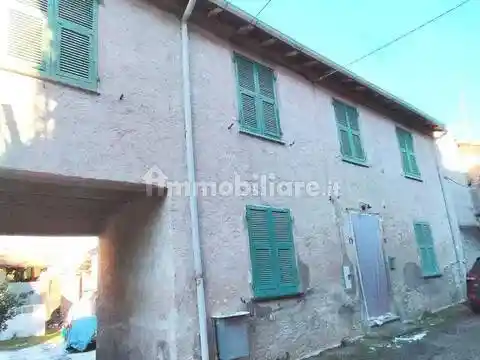 Villa in vendita a Borghetto di Borbera
