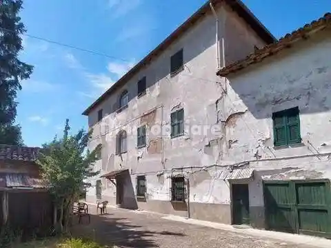 Rustico - Casale in vendita a Novi Ligure