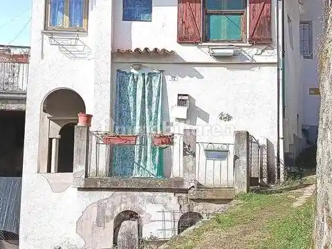Villa in vendita a Borghetto di Borbera