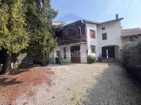 Villa in vendita a Fontanafredda
