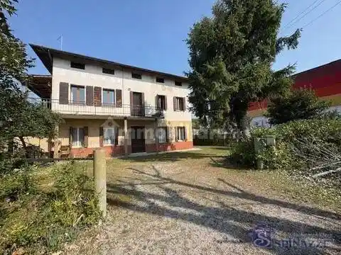 Villa in vendita a Pordenone