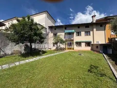 Villa in vendita a Budoia