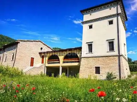 Rustico - Casale in vendita a Negrar di Valpolicella