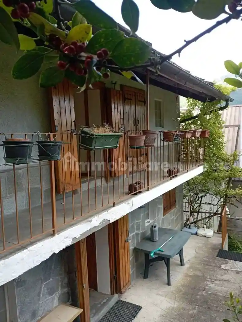 Rustico - Casale in vendita a Inverso Pinasca