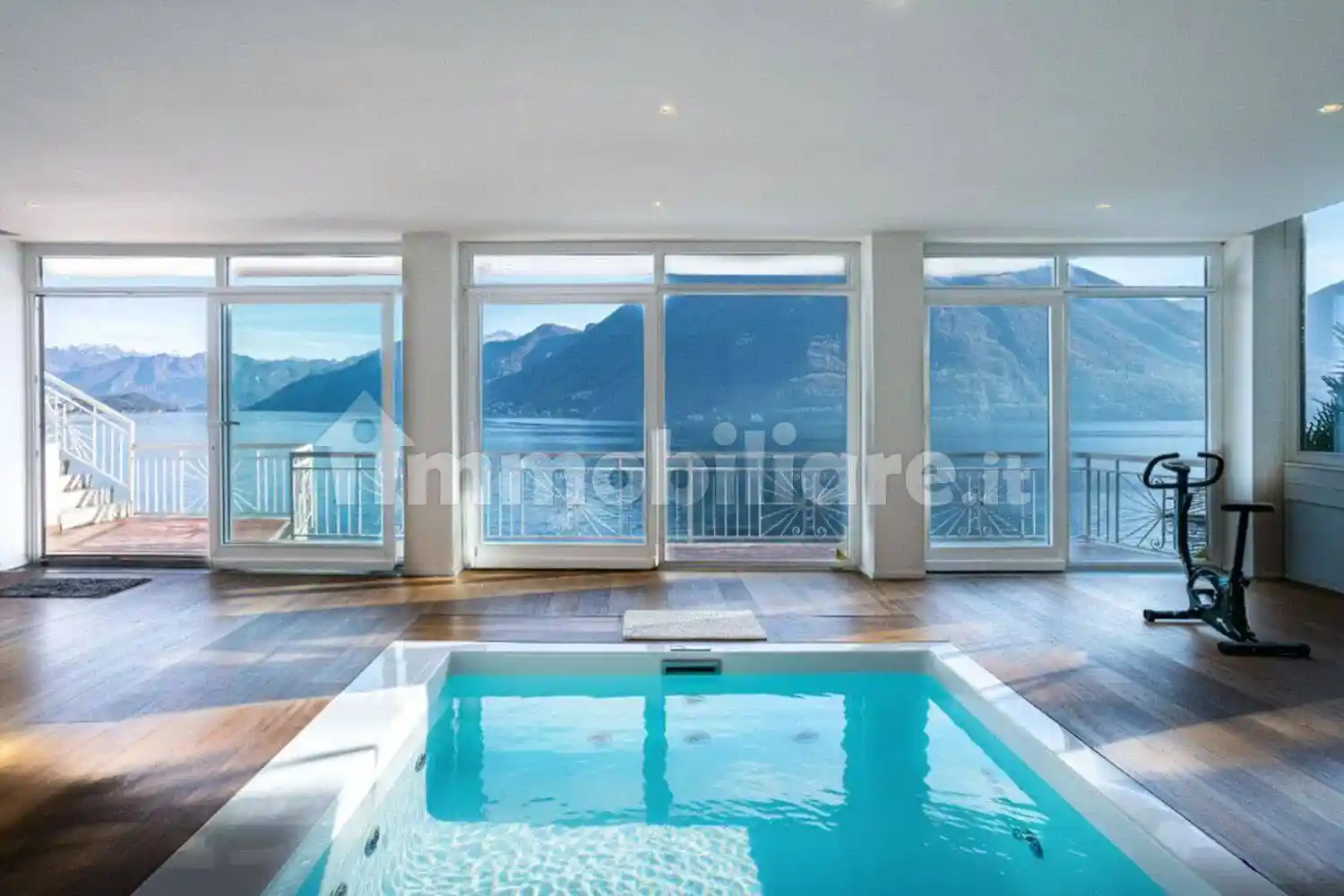 Villa in vendita a Argegno