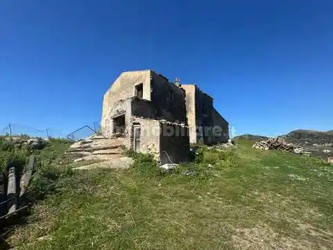 Rustico - Casale in vendita a Belvedere Marittimo