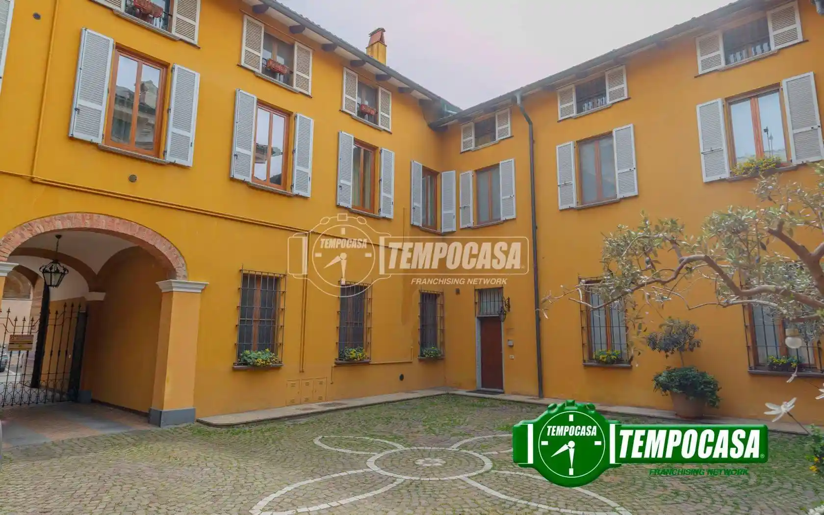 Appartamento in vendita a Piacenza