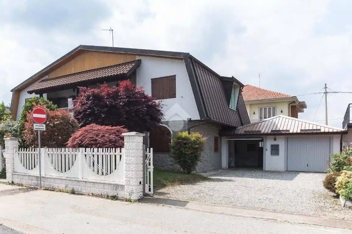 Villa in vendita a Ciriè