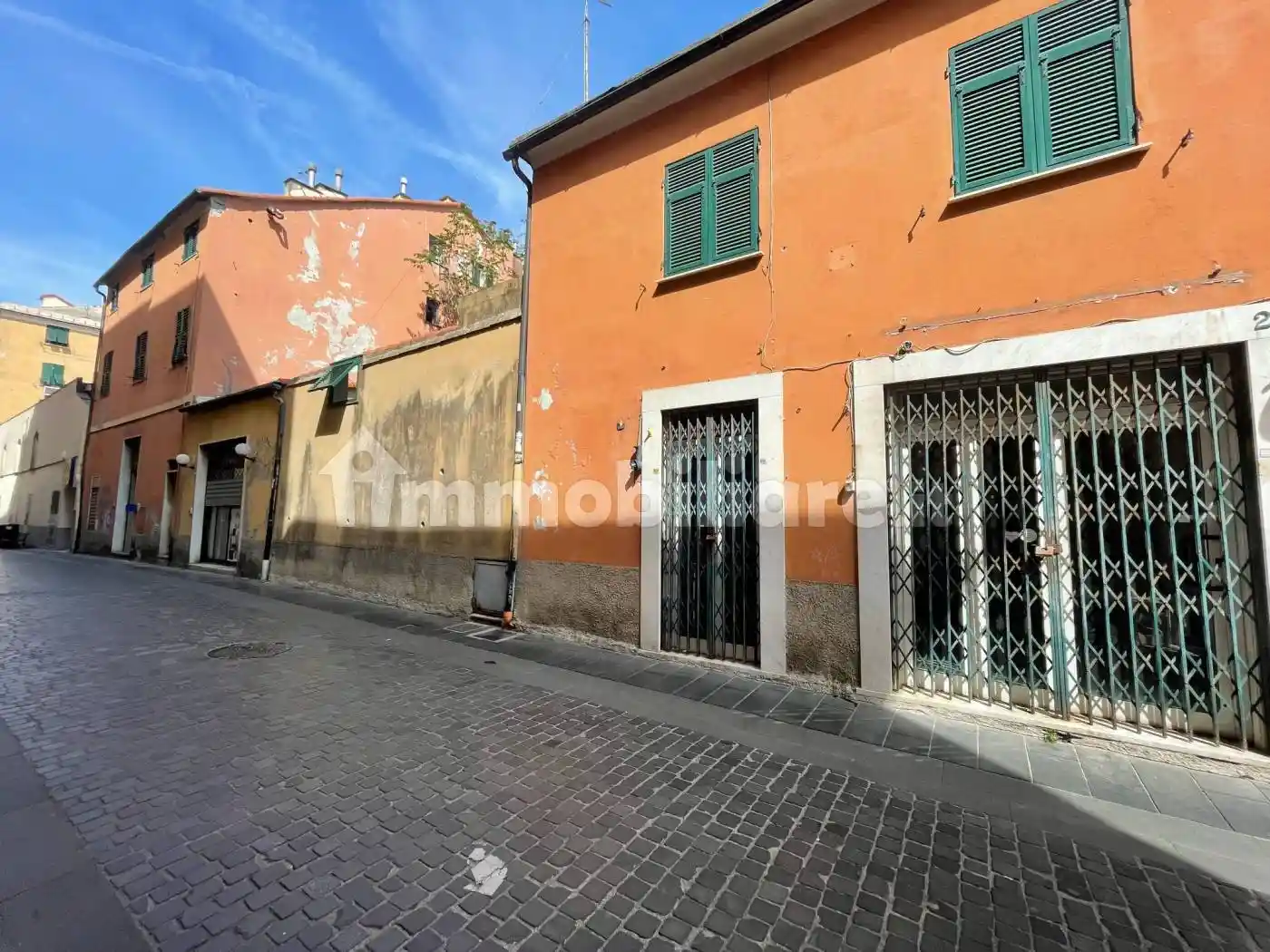 Palazzo - Edificio in vendita a Genova