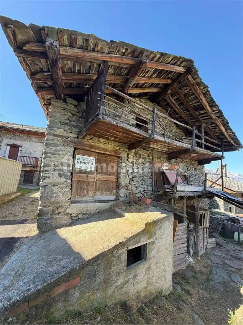 Rustico - Casale in vendita a Saint-Vincent