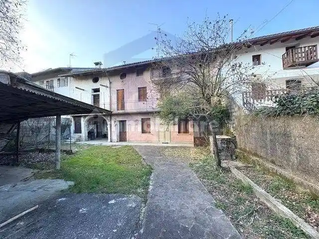 Rustico - Casale in vendita a Polcenigo