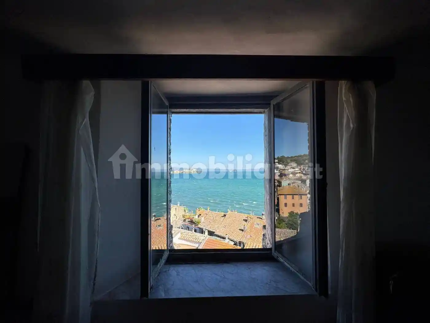 Appartamento in vendita a Marta