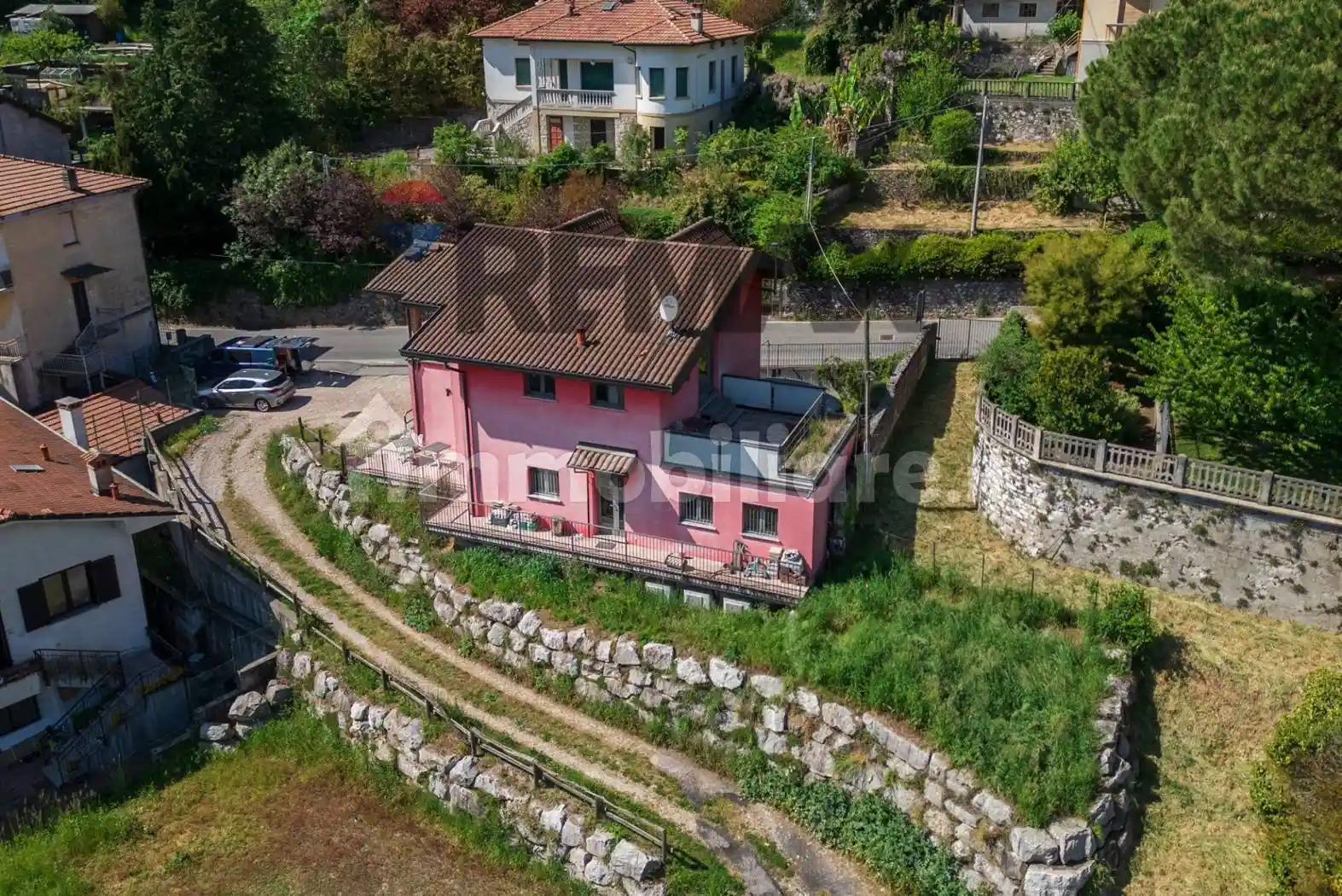 Villa in vendita a Caravate