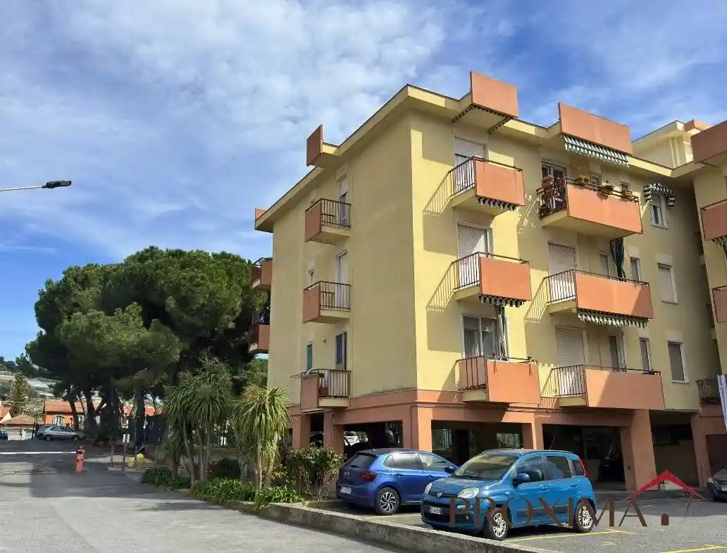 Appartamento in vendita a Taggia