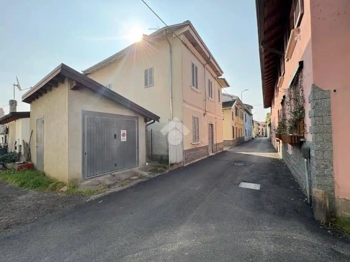 Casa indipendente in vendita a Cassolnovo