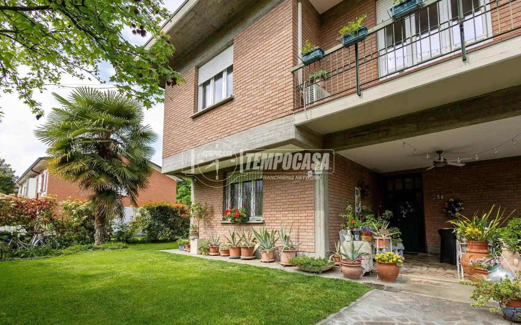 Casa indipendente in vendita a Reggio Emilia