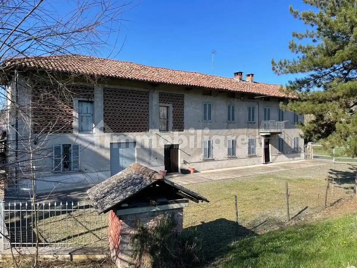 Rustico - Casale in vendita a San Marzano Oliveto