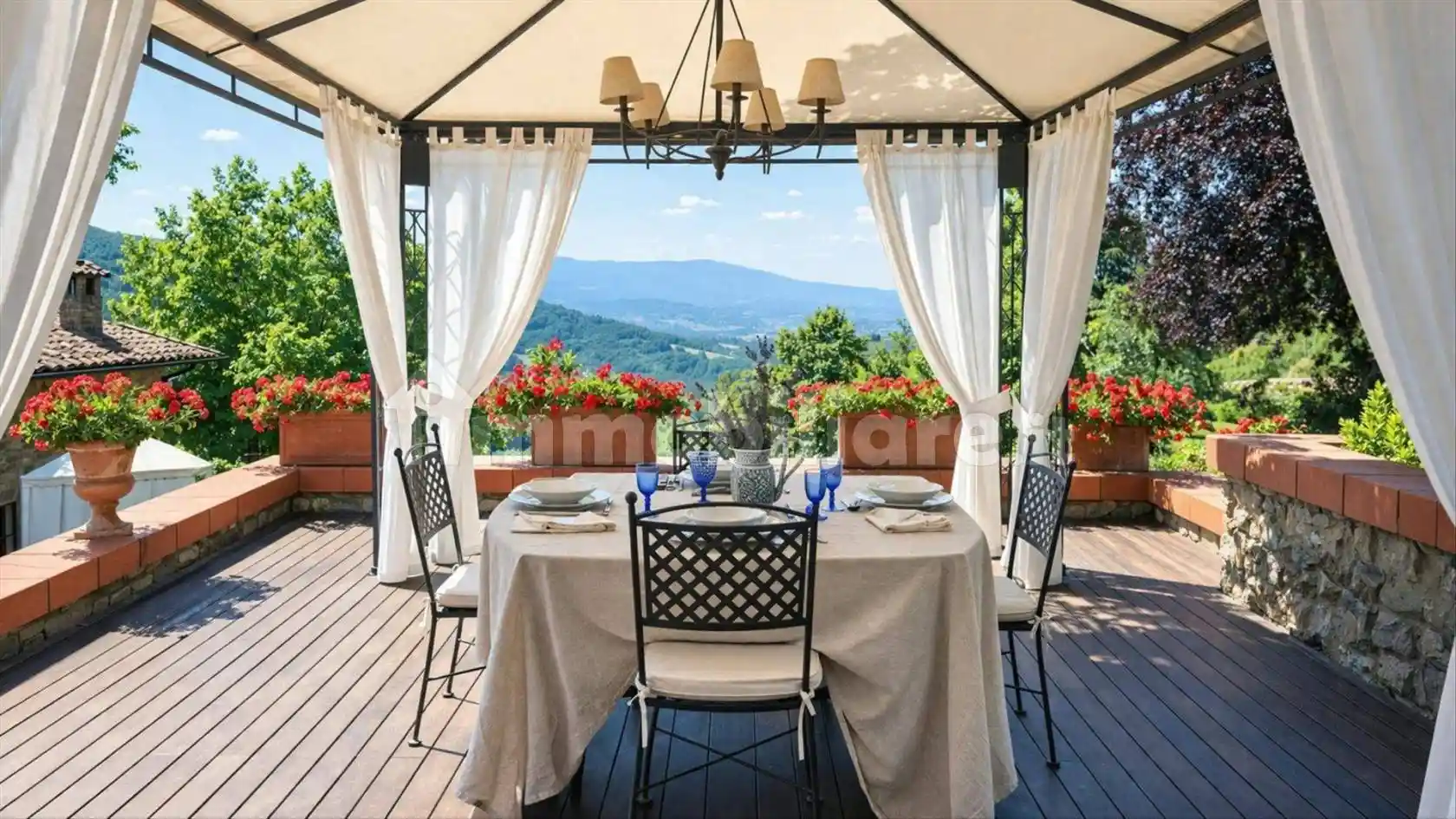 Villa in vendita a Arezzo