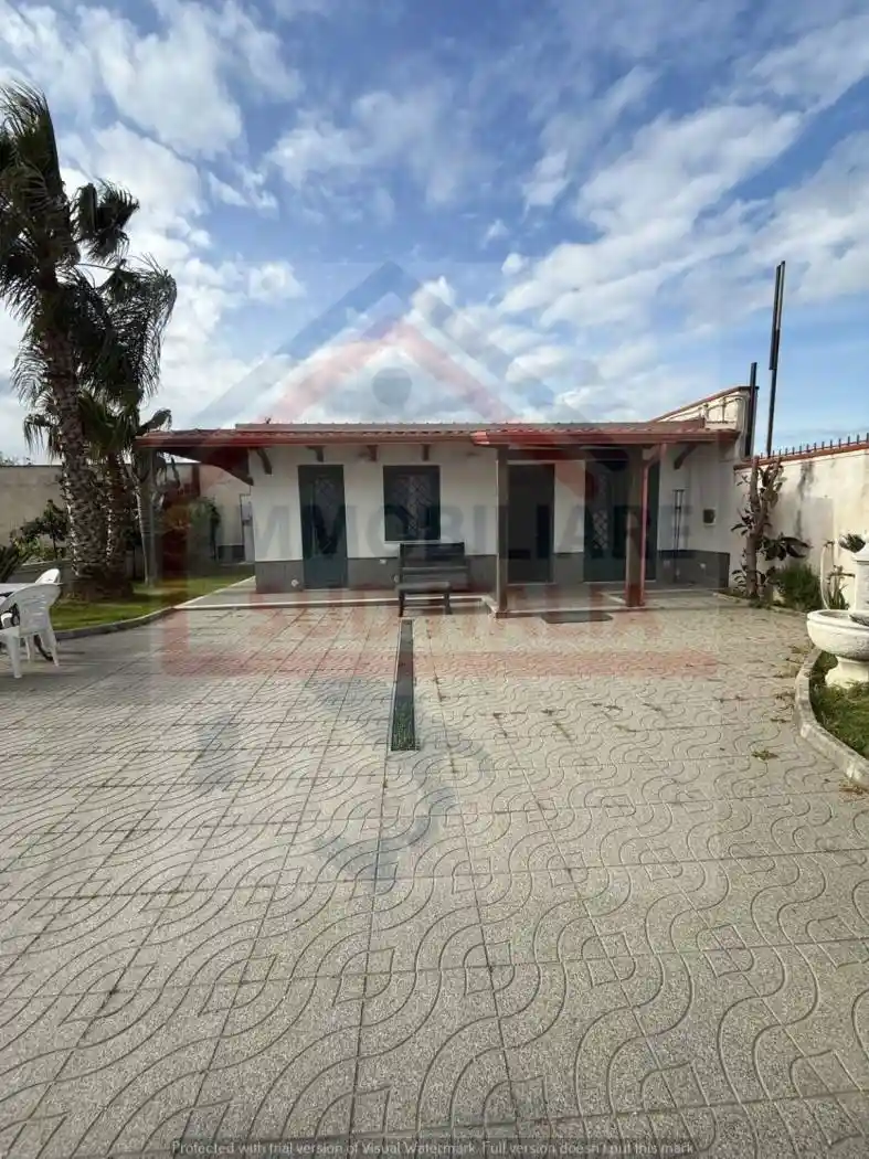 Villa in affitto a Giugliano in Campania