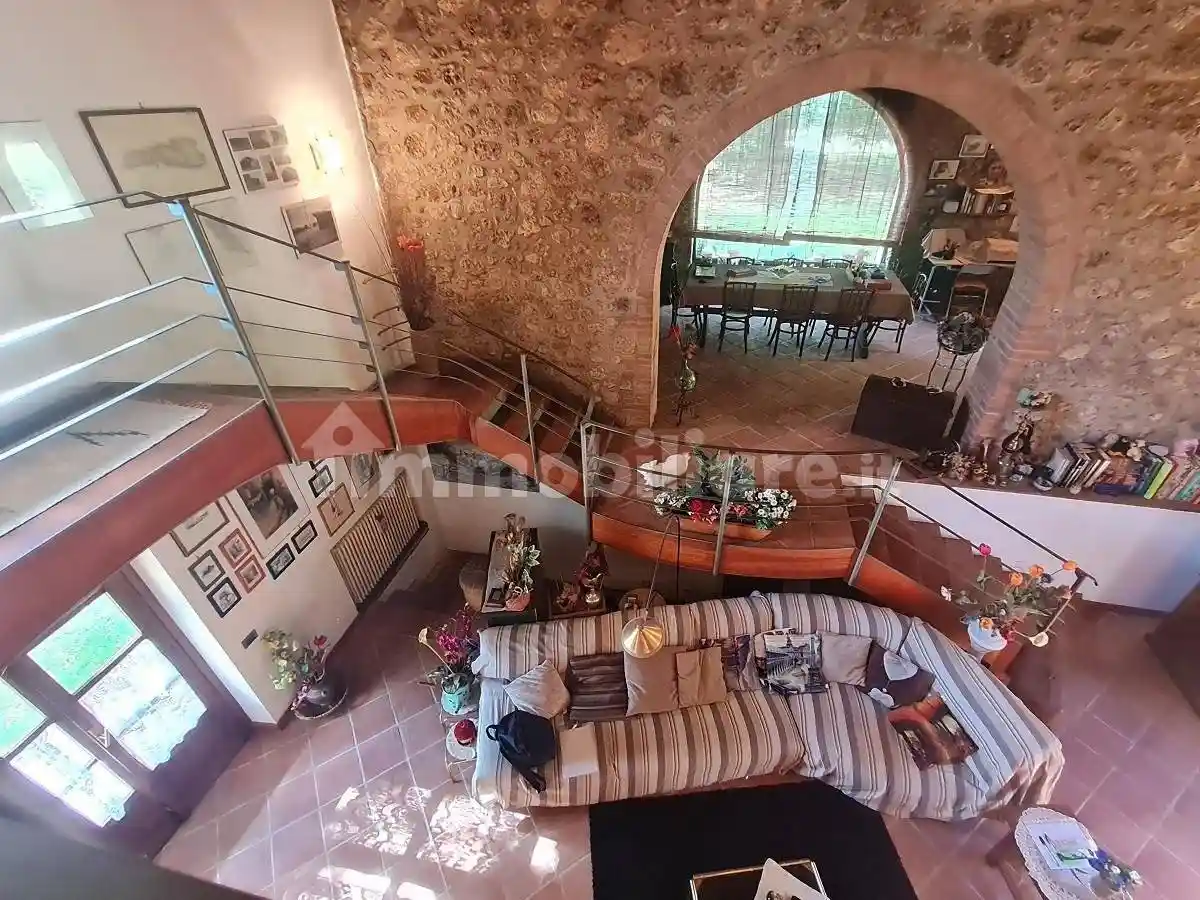 Rustico - Casale in vendita a Monteriggioni