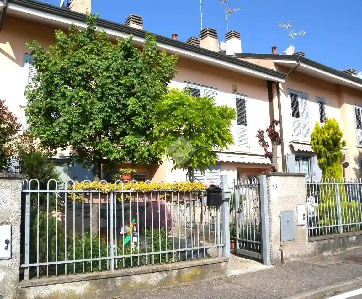 Villetta a schiera - foto 2