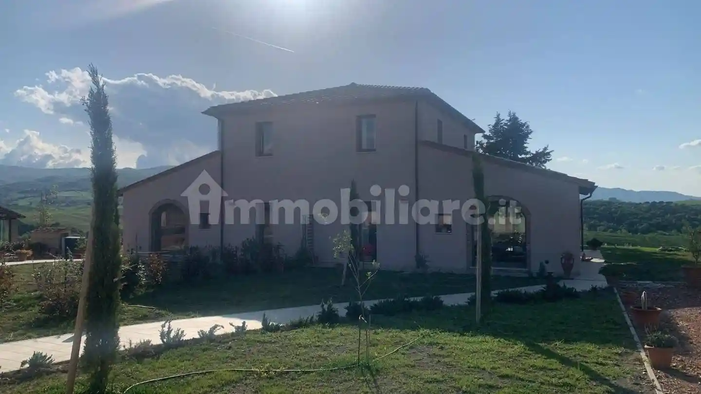 Rustico - Casale in vendita a Lajatico