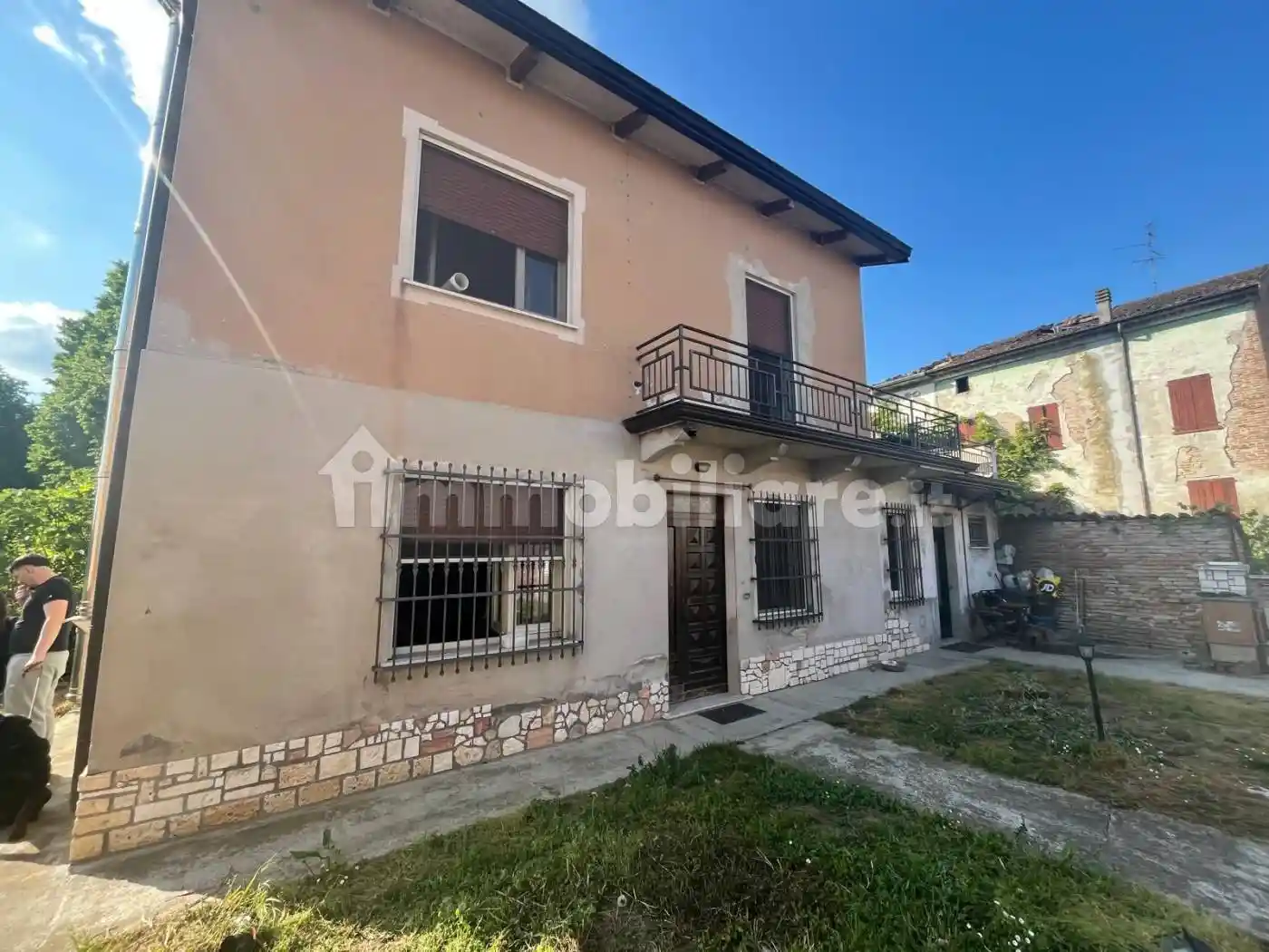 Casa indipendente in vendita a Viadana