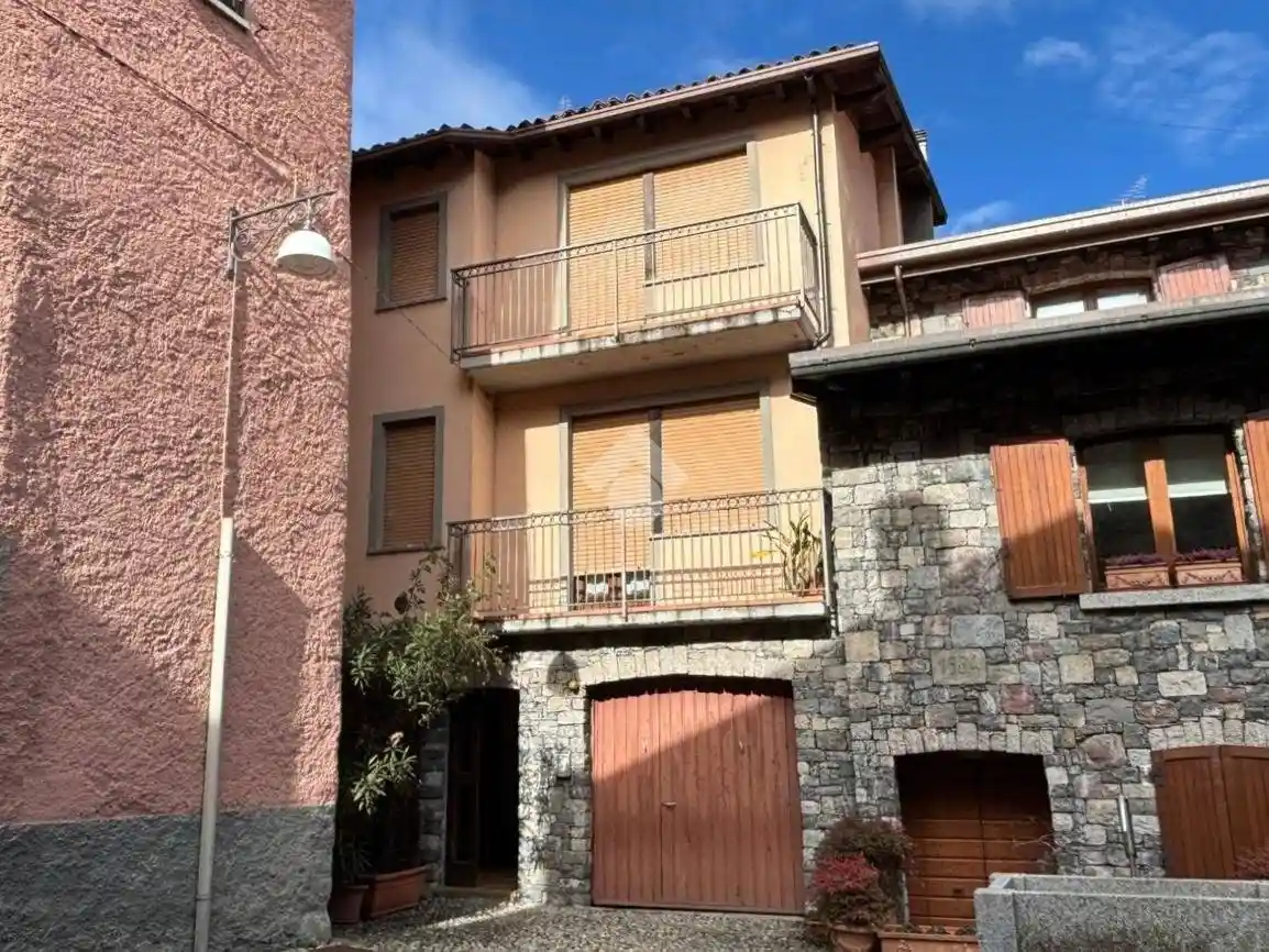 Casa indipendente in vendita a Malegno