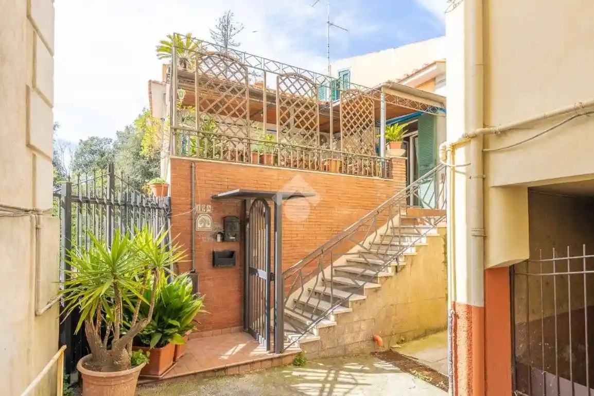 Appartamento in vendita a Ariccia